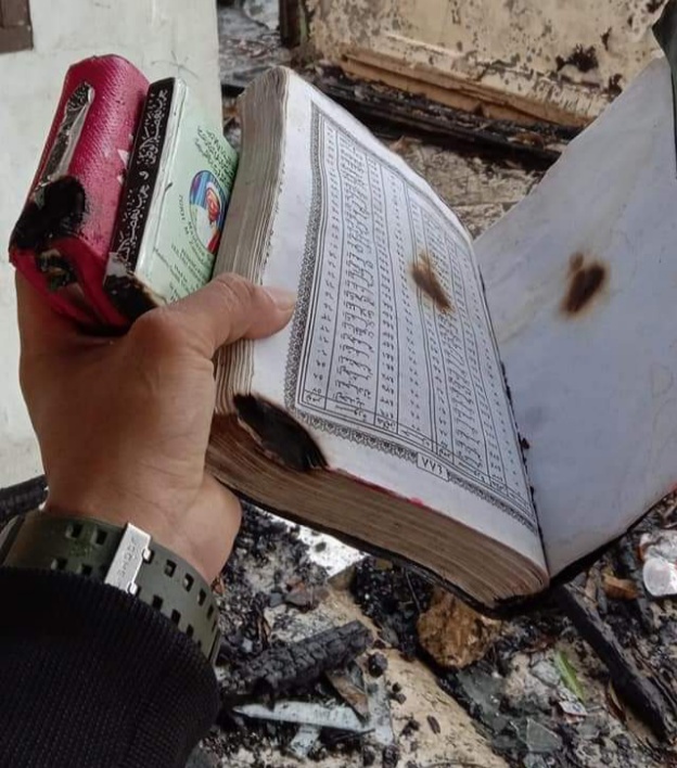 Masya Allah, Alquran Tetap Utuh Saat Kebakaran di Pasar Lama Mamuju