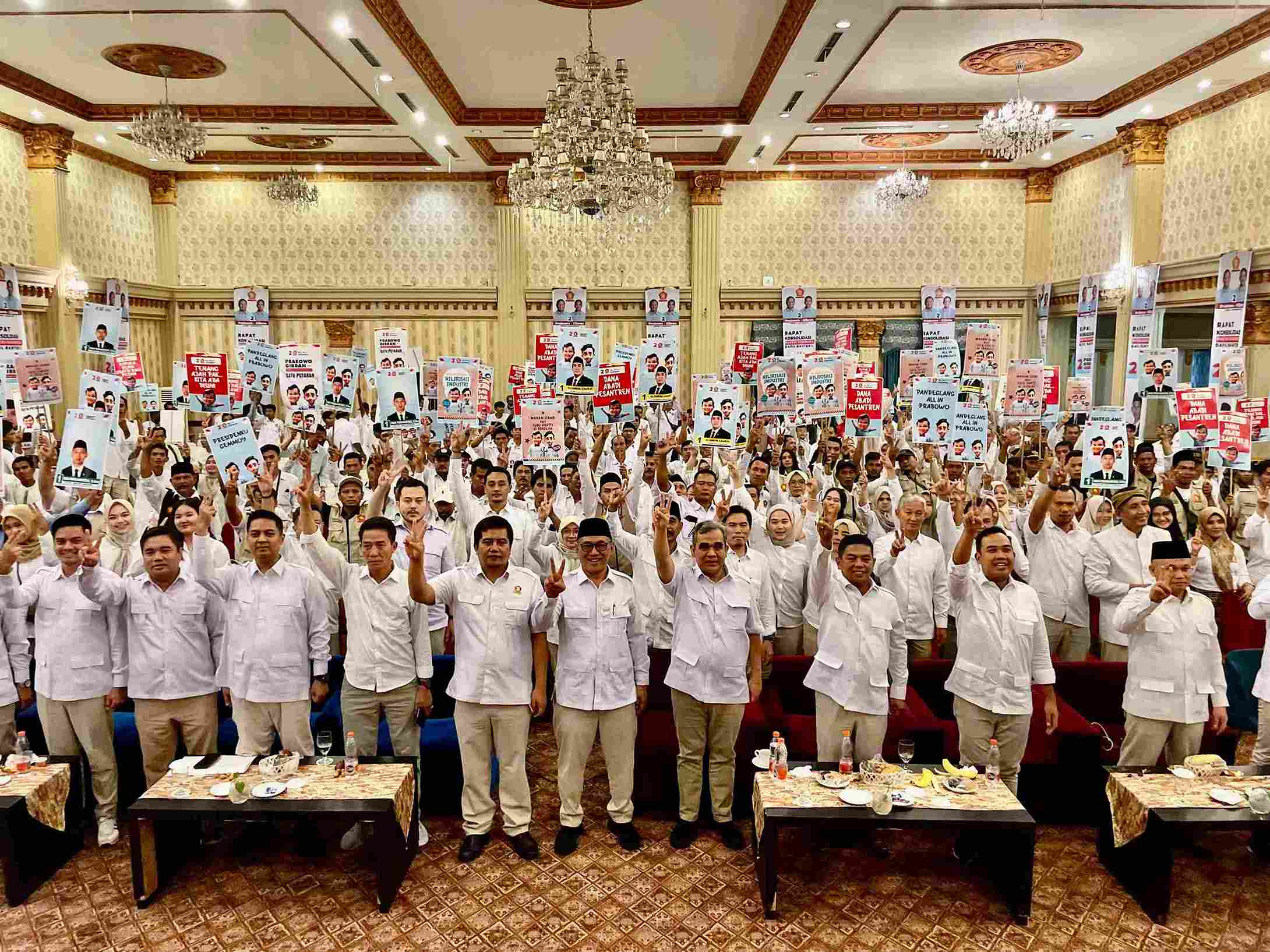 Muzani: Pak Jokowi Ingin Pak Prabowo Lanjutkan Pembangunan 10 Tahun Terakhir